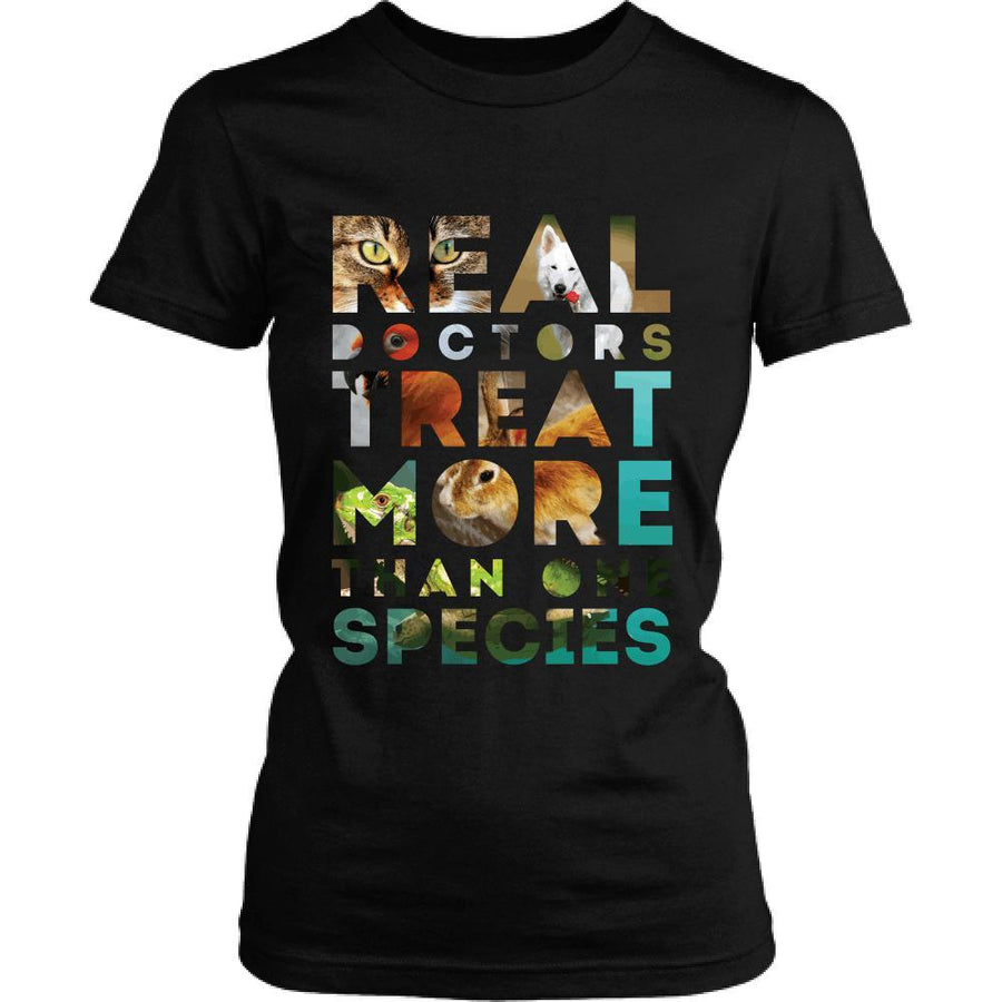 Veterinary T Shirt - Real Doctors treat more than one species