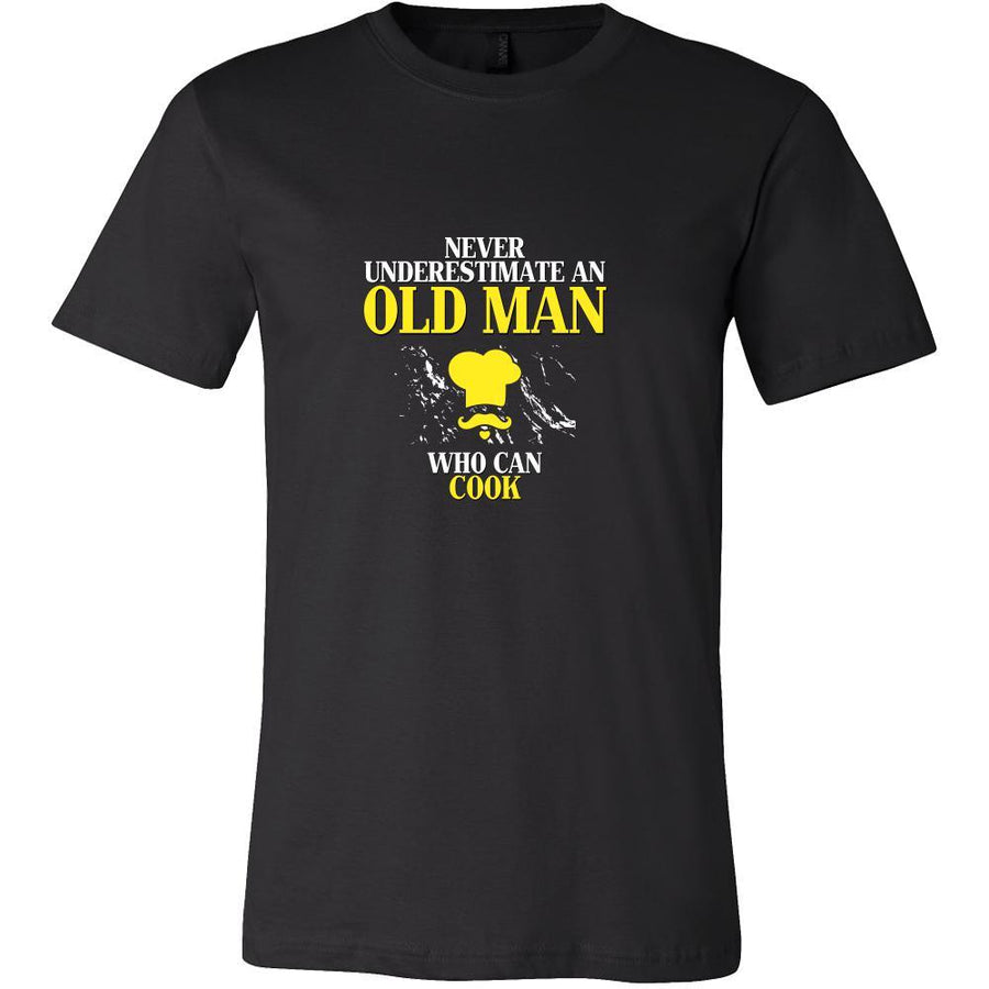 Cooking Shirt - Never underestimate an old man who can cook Grandfather Hobby Gift-T-shirt-Teelime | shirts-hoodies-mugs