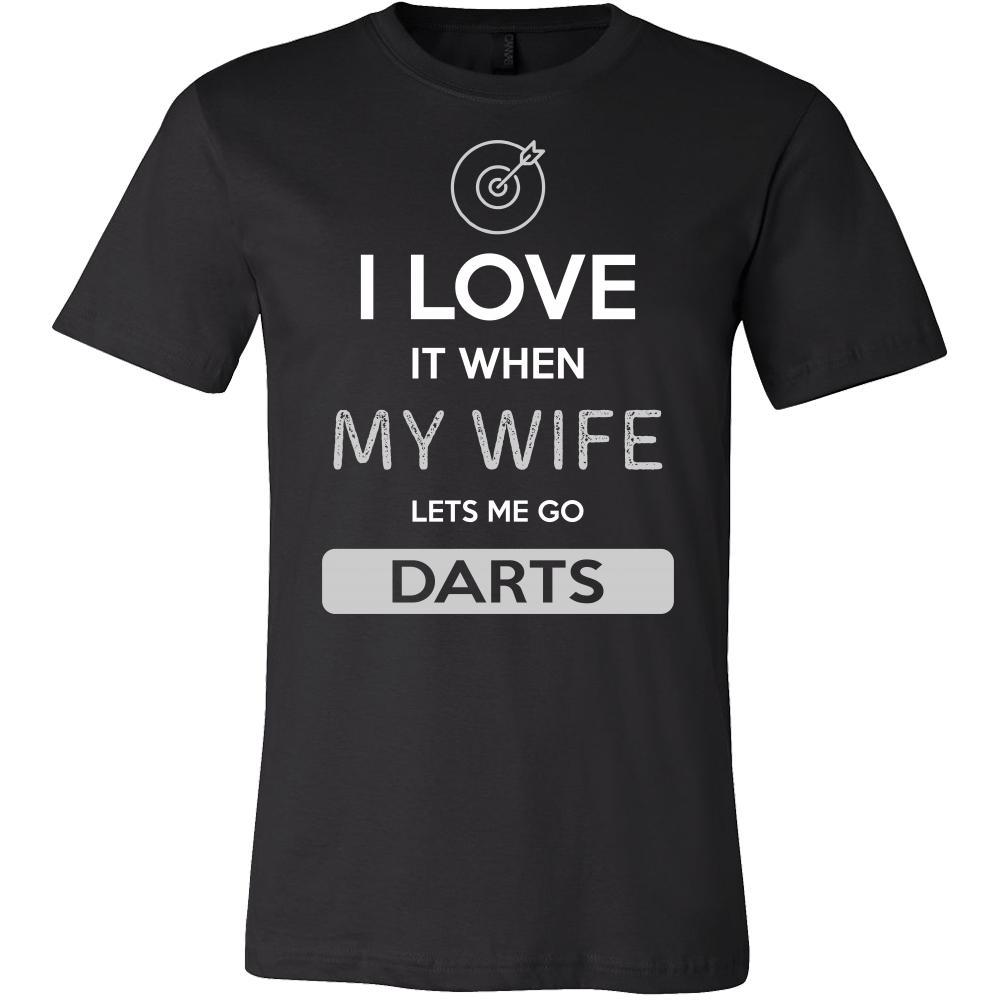 Darts Shirt - I love it when my wife lets me go Darts - Hobby Gift