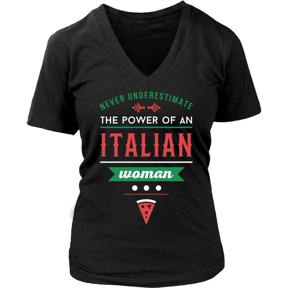 Italian T Shirt - Never underestimate the power of an Italian woman-T-shirt-Teelime | shirts-hoodies-mugs