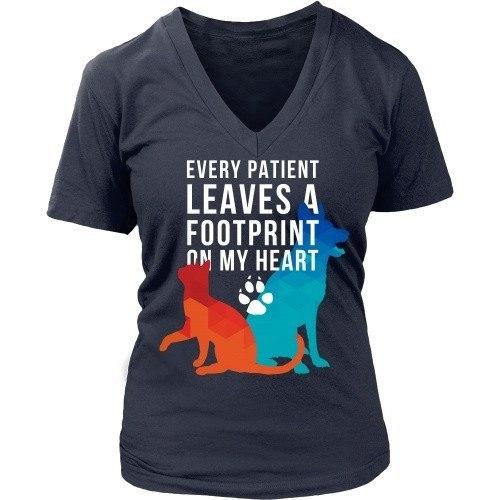 Veterinary T Shirt - Every patient leaves a footprint on my heart-T-shirt-Teelime | shirts-hoodies-mugs